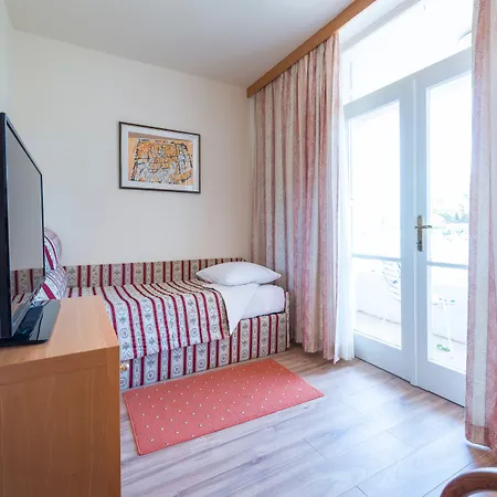 Splendid دوبروفينك